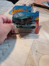 Hot Wheels 1975 Datsun Sunny Truck B120 HW Hot Trucks 6/10 2025 93/250 D-Case