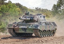 Italeri 6481 kpz leopard - kpz, 1a5