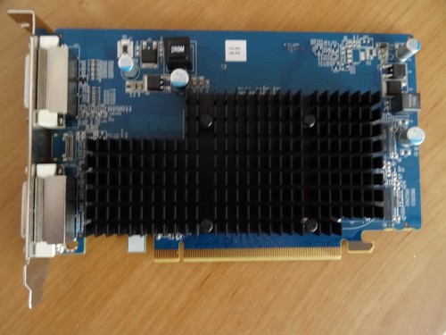 Fujitsu ati radeon hd5450 512 - fujitsu,