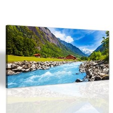Schweizer Landschaft mit Fluss