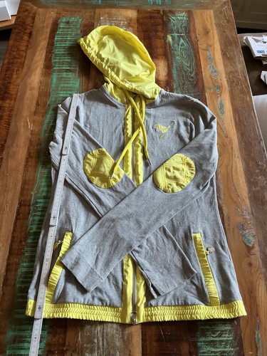 Sehr schöne girl - golf, jacke