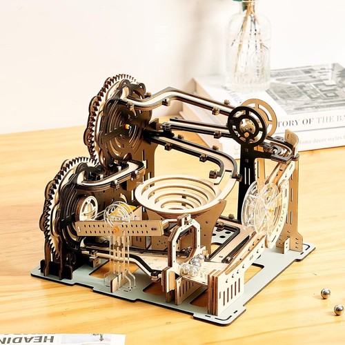 Holzpuzzle mechanisch - 3d,