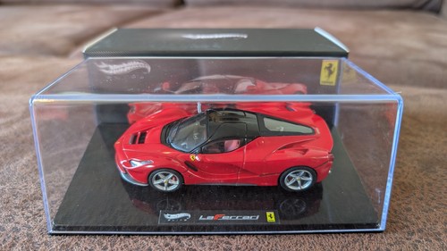 Hot wheels elite ferrari - hot,