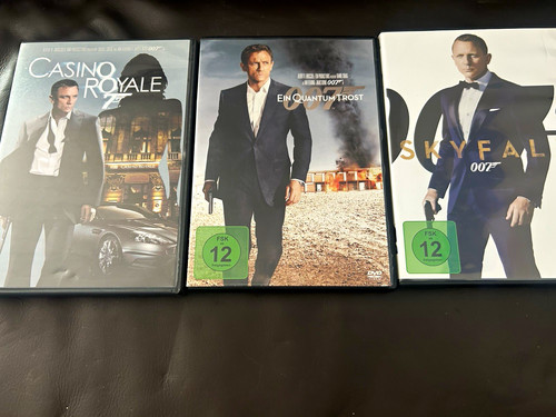James bond 007 collection - james,