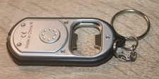 Flaschenöffner mit Lampe als