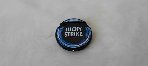 Feuerzeug lucky strike - feuerzeug,