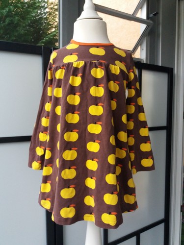 Retro apfelkleid apfel - retro, apfelkleid,apfel,kinder