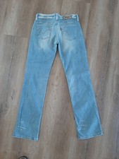 Levis Jean 570 Straight Fit