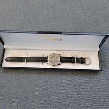 Damenuhr Armbanduhr Silber Grau Kunstleder Quarz Strass Steine Armband Schwarz