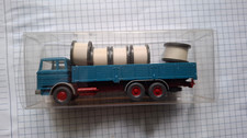 1/87 WIKING Seriemodell Mercedes-Benz LP 2232 Pritschen-LKW mit Kabeltrommeln oh
