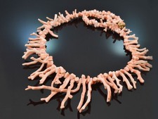 GROSSE LANGE ENGELSHAUT AST