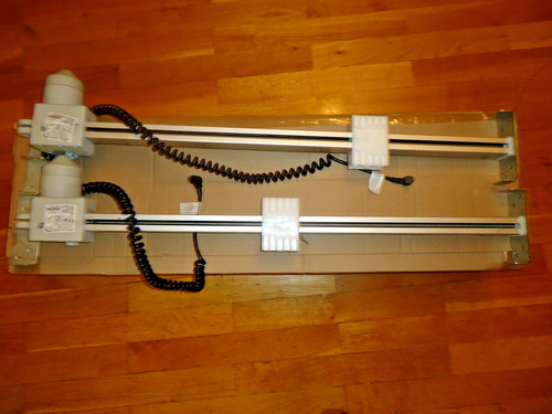 Linearantrieb 24v limoss - 2x,