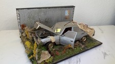 Mercedes Benz E230 W123 1:18 Revell , Diorama