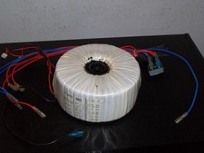 Stereo Verstärker OMNITRONIC P 1500  2 x 240 Watt Output 4 Ohm Netztrafo geprüft