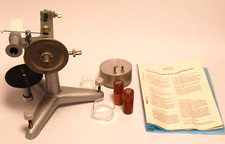 Krüss 8551 Tensiometer Oberflächenspannungsmessgerät mechanische Messeinrichtung