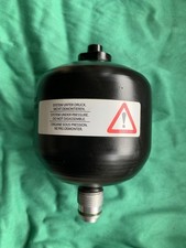 Neuwertig! Druckspeicher Audi