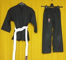 Judo - Anzug mit Gürtel von DANRHO - DOJO-LINE, Gr.140