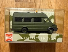 Top: Busch 47914 Iveco Daily