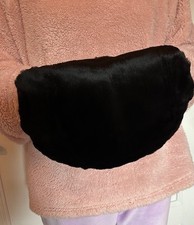 Uromas echt Pelz Nerz Muff - schwarz