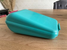 Tupperware A18 Lunchbox