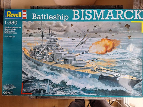 Revell battleship bismarck - |,