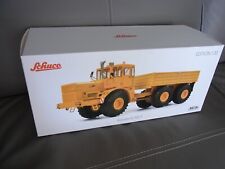 Schuco 1/32: Kartonage für Kirovets K-700 T Radlader 450770800.