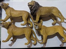 Bullyland 4 große Löwen