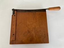 VINTAGE GP SCHNEIDER PAPIER SCHNEIDEN GUILLOTINE 9 ZOLL KLEINE GRÖSSE