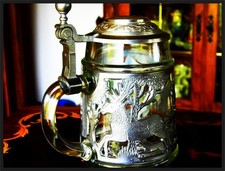 Bierkrug aus glas zinn - bierkrug,