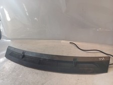 29A* Mercedes MB W169 Windschutzabdeckung Windabweiser Verckleidung A1698360018