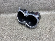 Becherhalter Mittelkonsole