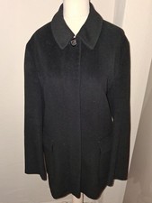 Wunderschöner Wollmantel