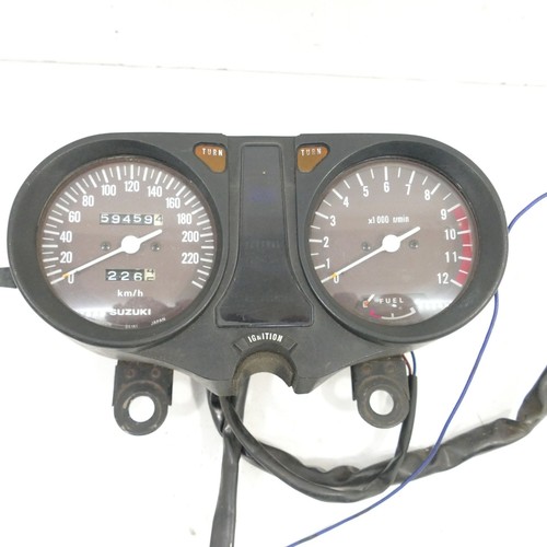Suzuki 850 cockpit - suzuki,