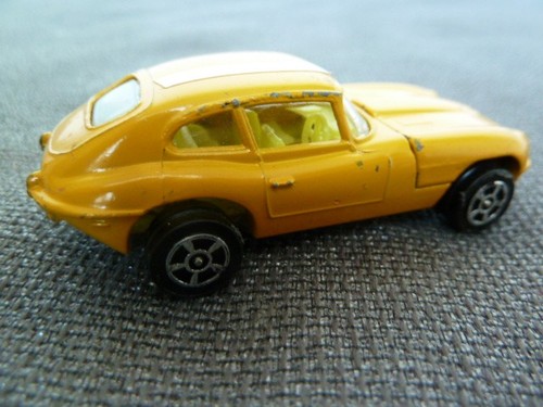 Corgi juniors whizzwheels - corgi,
