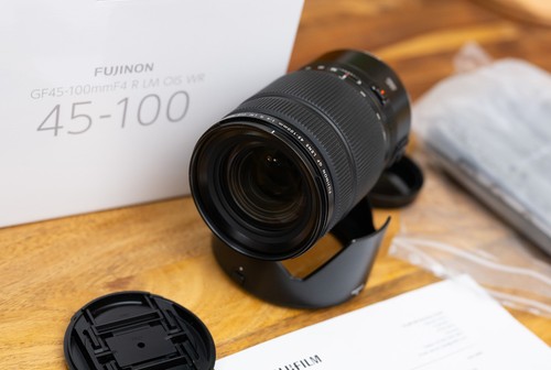 Fujifilm fuji 100 f4 - gf, r