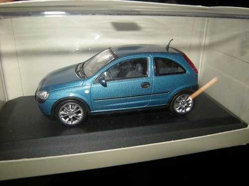 Minichamps opel corsa - 1:43,