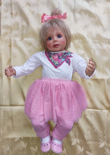 Gerlinde feser künstlerpuppe - ,