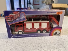 SIKU 3512 'FEUERWEHR-RUSTWAGEN FEUERWEHR FEUERWEHR EQUIPMENT TRUCK' 1:55. MIB/BOXED.