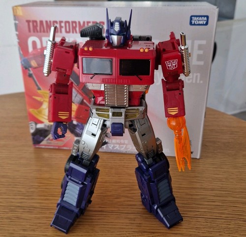 Takara tomy transformers - takara,
