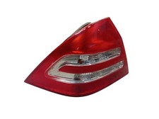 Rückleuchte Rücklicht links für MERCEDES C-KLASSE W203 A2038200164