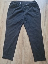 Q/S Damen Chino Hose Leggins  Gr.L,Schwarz gestreift