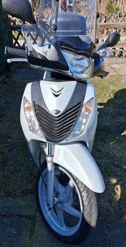 Honda 125i motorroller - honda,