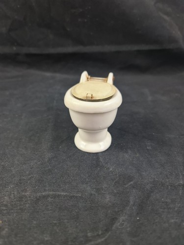Klo toilette porzellan - klo, bad