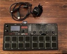 Akai MPX16 Sampler Sample Player Recorder Sample MIDI Pad Inkl. 16GB SD Karte