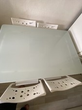 Glastisch mit 4 stühlen weiß