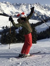Almgwand Damen Skianzug Gr. 42 Grün/Rot-Weiss mit Fellimitat An der Kapuze