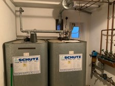 Öltanks gebraucht, Schütz Tank in Tank 2x1000Liter