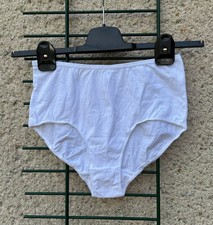 Damen Slip Taillenslip `Petite fleur` Gr. 40/42 Weiß nagelneu