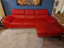 Rote Sofagarnitue Ca. 1 JAHRalt