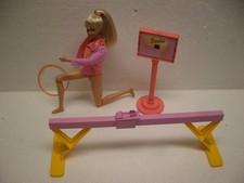 Gymnastik Barbie Mattel Super Gymnast Kunstturnerin 2001 mit Zubehör Sammlung